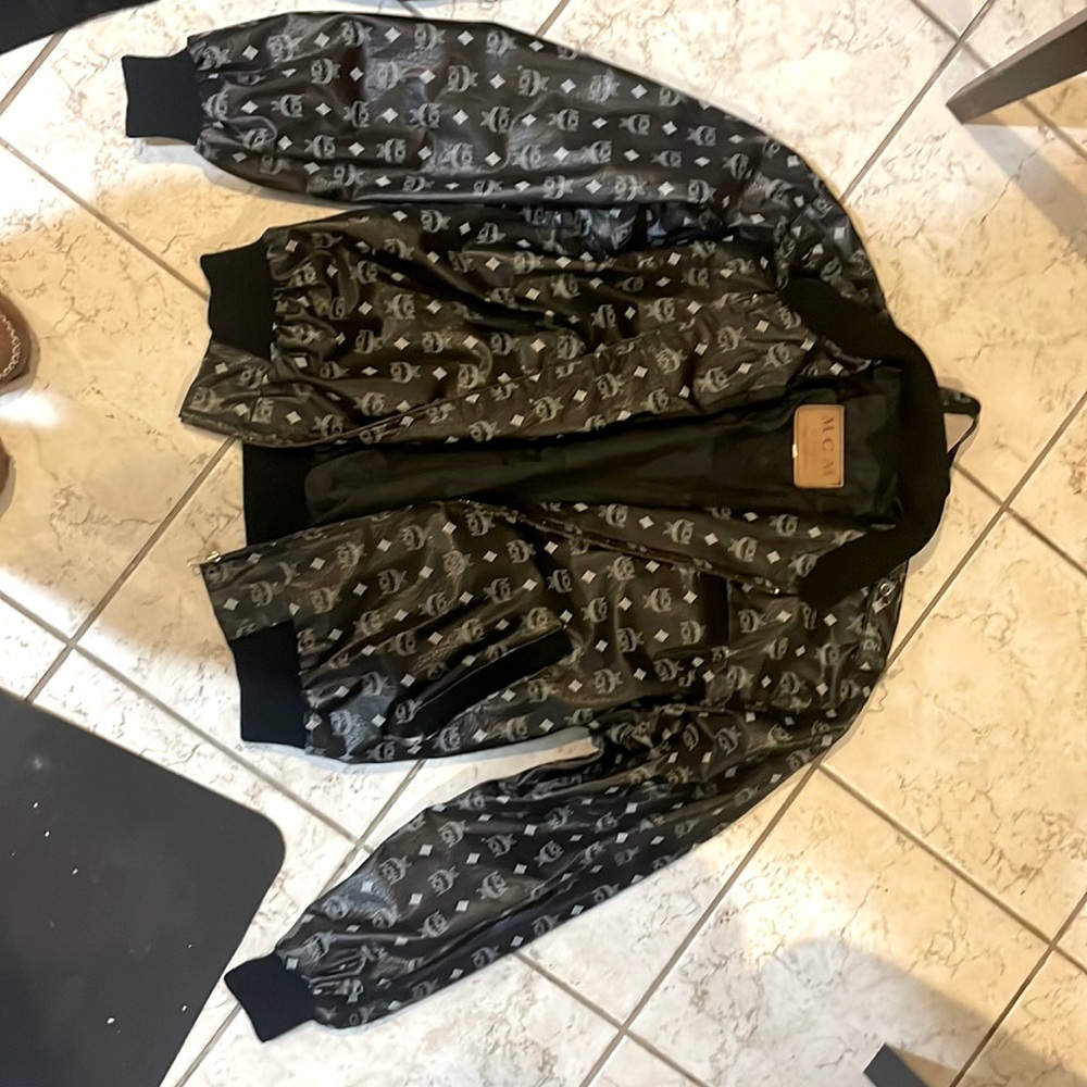 Vintage 1980’s bomber jacket